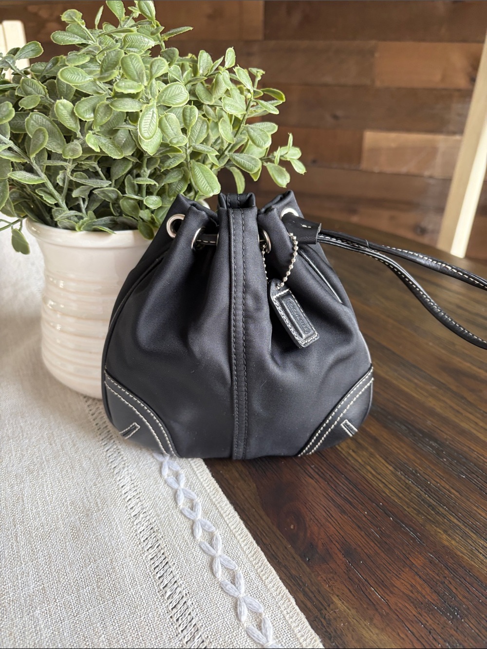 Vintage coach #8669 Mini Draw Drawstring Wristlet Pouch